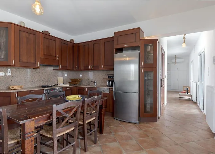 Lotos House - Unique Seaview Kini